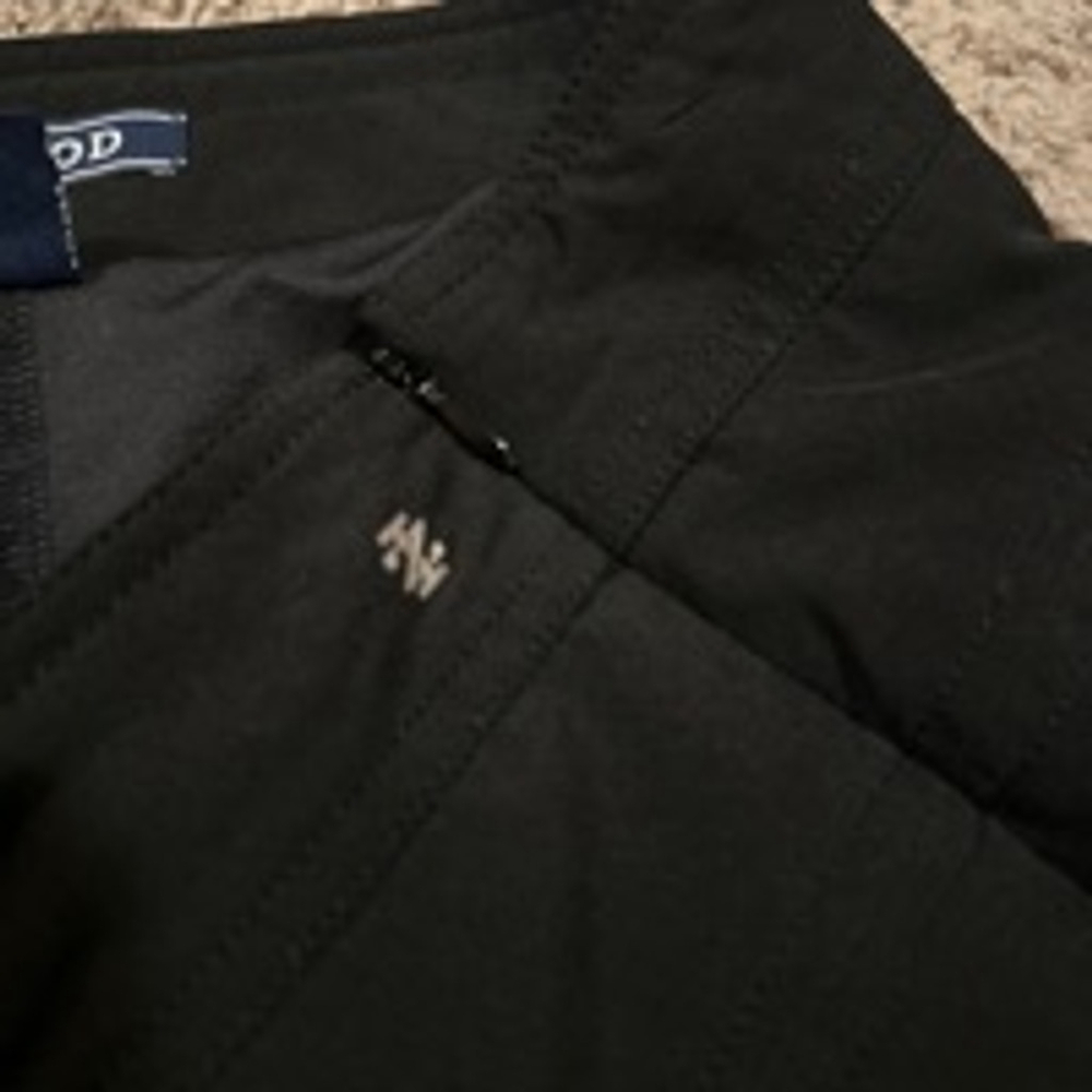 Women's IZOD Skort Size 14 Black - Picture 6 of 8